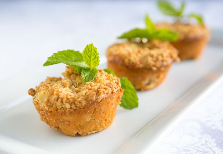 homemade_fruit_crisp_20181026_1039799246